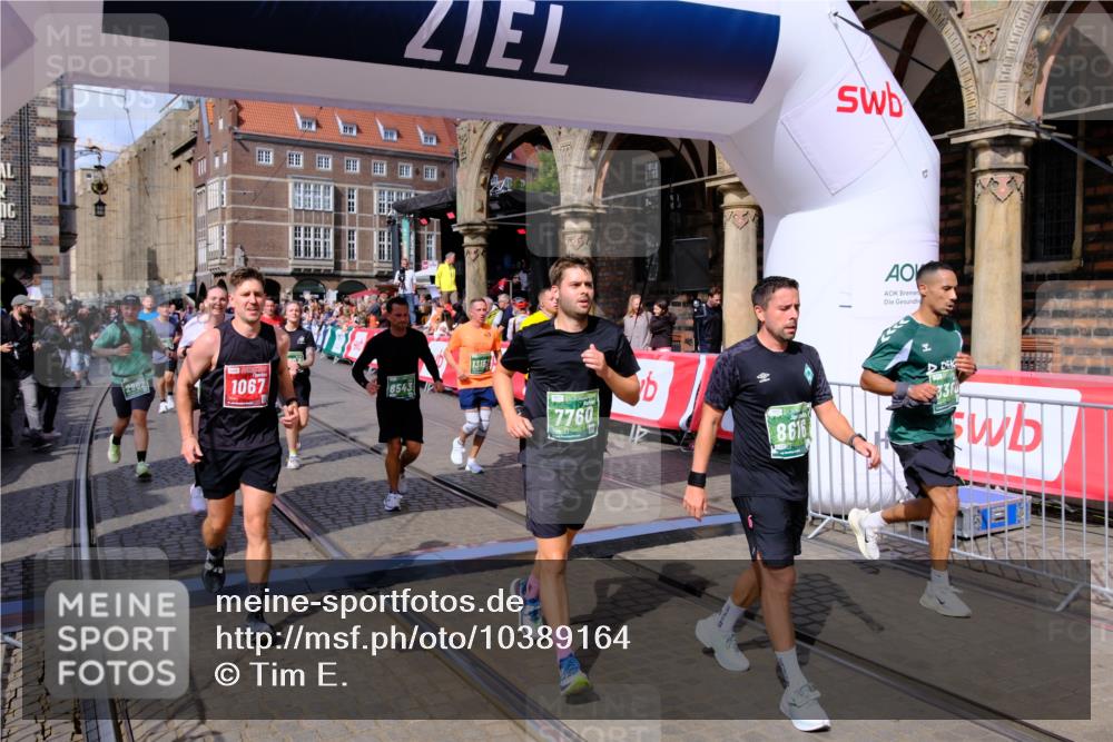 13.09.2026 - 21. swb-Marathon Bremen Tim E. http://msf.ph/oto/10389164 13.09.2026 13:31:19 Ziel 244, 1189, 1398, 1479, 2513, 2802, 2902, 3360, 3800, 4251, 4647, 5600, 5846, 6307, 6419, 6732, 7198, 7359, 7637, 7760, 7798, 7882, 8382, 8543, 8616, 9274, 9290, 9507, 9767, 9937, 9958, 9962, 9969, 9976, 9977, 13152, 13215 meine-sportfotos.de