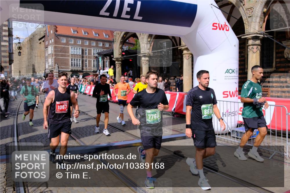 13.09.2026 - 21. swb-Marathon Bremen Tim E. http://msf.ph/oto/10389168 13.09.2026 13:31:19 Ziel 244, 1189, 1398, 1479, 2513, 2802, 2902, 3360, 3800, 4251, 4647, 5600, 5846, 6307, 6419, 6732, 7198, 7359, 7637, 7760, 7798, 7882, 8382, 8543, 8616, 9274, 9290, 9507, 9767, 9937, 9958, 9962, 9969, 9976, 9977, 13152, 13215 meine-sportfotos.de