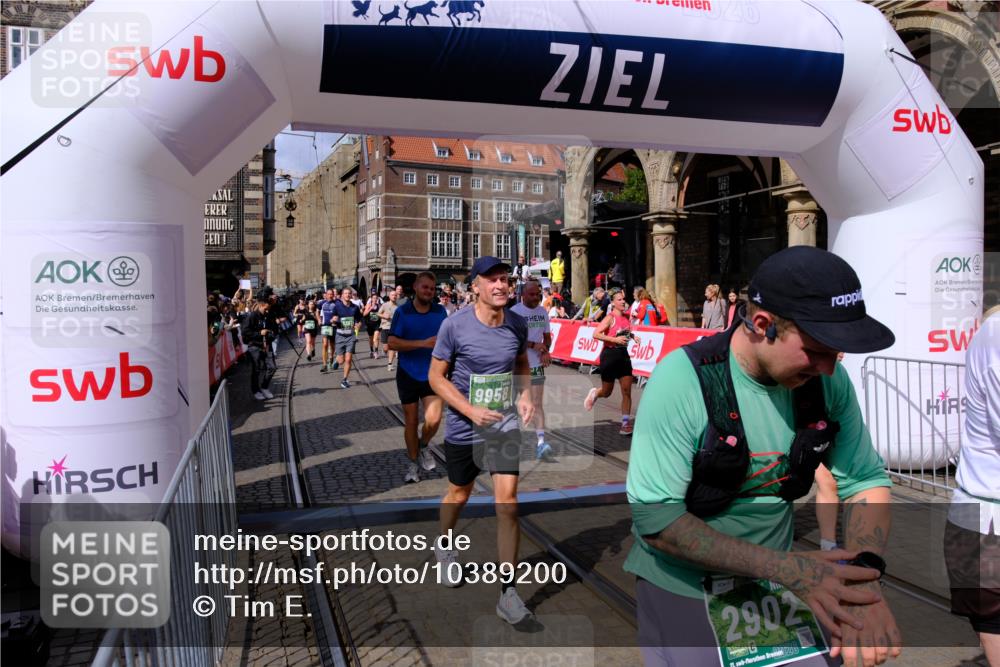 13.09.2026 - 21. swb-Marathon Bremen Tim E. http://msf.ph/oto/10389200 13.09.2026 13:31:23 Ziel 217, 1189, 1398, 1479, 2513, 2802, 2902, 3360, 3762, 3800, 4647, 5673, 5846, 6307, 6419, 6619, 6732, 7198, 7359, 7637, 7760, 7798, 7882, 8097, 8382, 8543, 8616, 9274, 9337, 9937, 9958, 9962, 9969, 9976, 9977, 13152, 13215 meine-sportfotos.de
