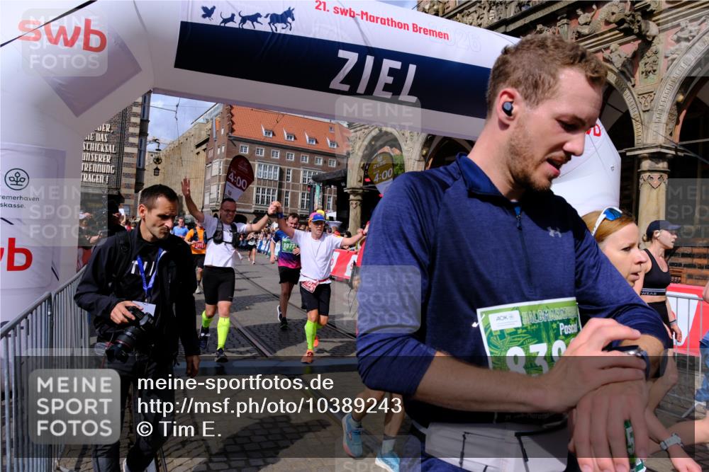 13.09.2026 - 21. swb-Marathon Bremen Tim E. http://msf.ph/oto/10389243 13.09.2026 13:31:30 Ziel 217, 1398, 1479, 2244, 2513, 2802, 3396, 3762, 3800, 4477, 4647, 5673, 5720, 5765, 5846, 6419, 6619, 6732, 7198, 7296, 7359, 7637, 7798, 7812, 7882, 8035, 8097, 8342, 8382, 8726, 9147, 9274, 9337, 9822, 9937, 9969, 9977, 13066 meine-sportfotos.de