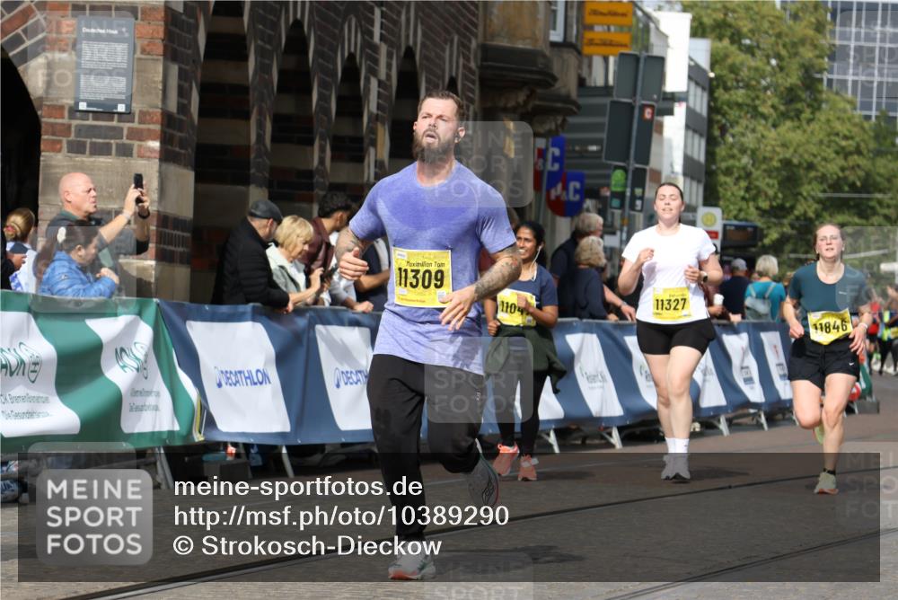 13.09.2026 - 21. swb-Marathon Bremen Strokosch-Dieckow http://msf.ph/oto/10389290 13.09.2026 11:10:48 Ziel 10002, 10169, 10247, 10361, 10362, 10422, 10706, 10719, 10768, 10791, 10890, 11080, 11283, 11298, 11300, 11382, 11725, 11736, 11957, 11982, 12183, 12227, 12454, 12550, 10148, 10163, 10527, 10547, 10653, 10792, 10841, 11043, 11237, 11335, 11465, 11483, 11691, 11756, 11993, 12401 meine-sportfotos.de