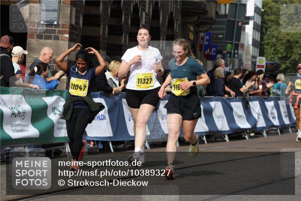 13.09.2026 - 21. swb-Marathon Bremen Strokosch-Dieckow http://msf.ph/oto/10389327 13.09.2026 11:10:50 Ziel 10002, 10169, 10247, 10361, 10362, 10422, 10706, 10719, 10768, 10791, 10890, 11080, 11283, 11298, 11300, 11309, 11382, 11583, 11736, 11957, 11982, 12183, 12227, 12454, 12550, 10148, 10163, 10527, 10547, 10644, 10653, 10792, 10841, 11043, 11237, 11483, 11691, 11756, 11993, 12401, 12507 meine-sportfotos.de