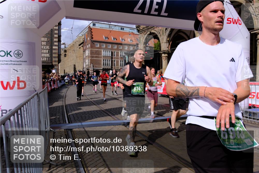 13.09.2026 - 21. swb-Marathon Bremen Tim E. http://msf.ph/oto/10389338 13.09.2026 13:31:48 Ziel 310, 922, 1600, 1627, 2602, 2707, 3152, 3343, 3392, 3579, 3858, 3859, 4258, 4273, 4692, 4889, 5375, 5426, 5504, 5765, 5979, 6039, 6147, 6581, 6968, 6971, 7001, 7032, 7608, 7941, 8042, 8205, 8239, 8339, 8364, 8495, 8522, 9155, 9293, 9903, 13066 meine-sportfotos.de