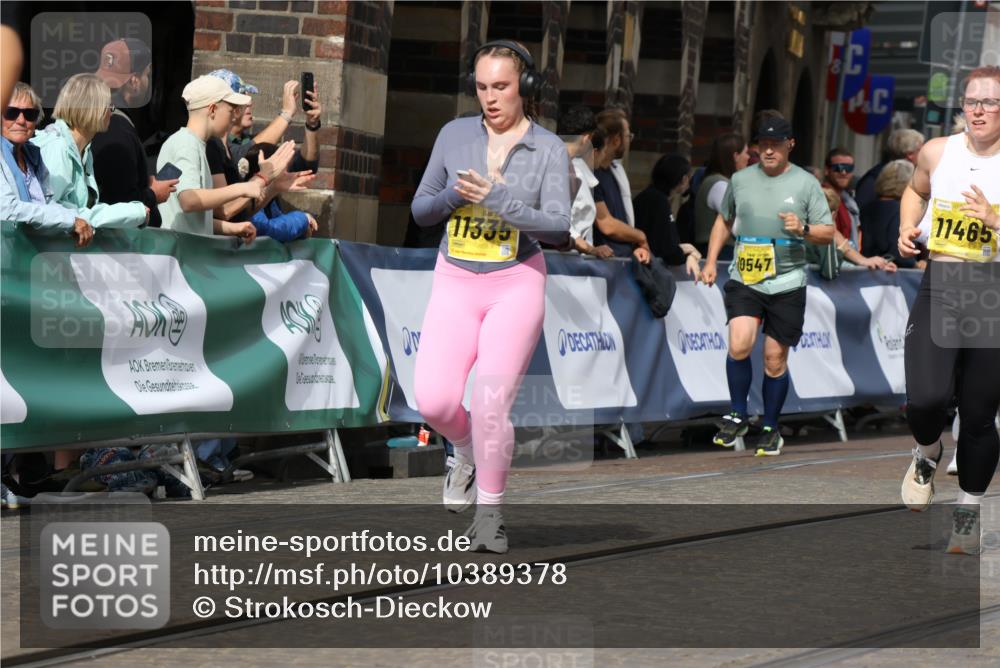 13.09.2026 - 21. swb-Marathon Bremen Strokosch-Dieckow http://msf.ph/oto/10389378 13.09.2026 11:10:57 Ziel 10002, 10247, 10422, 10719, 10768, 10791, 10911, 11047, 11283, 11298, 11300, 11309, 11327, 11513, 11583, 11736, 11846, 11982, 12183, 12227, 12454, 10313, 10527, 10644, 10653, 10841, 11062, 11141, 11237, 11483, 11679, 11691, 11993, 12396, 12401, 12507 meine-sportfotos.de