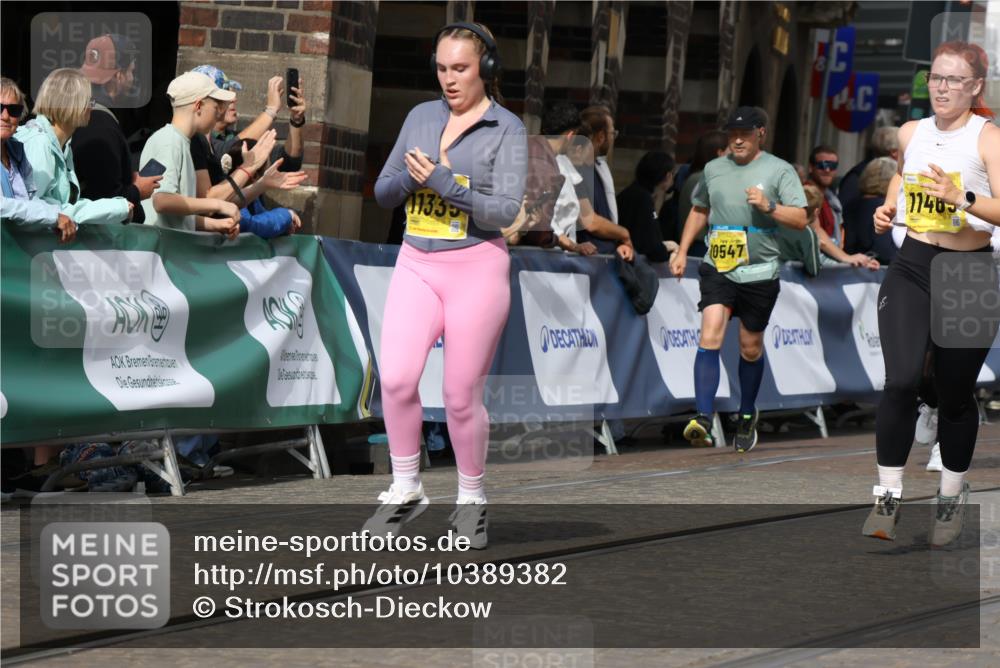13.09.2026 - 21. swb-Marathon Bremen Strokosch-Dieckow http://msf.ph/oto/10389382 13.09.2026 11:10:57 Ziel 10002, 10247, 10422, 10719, 10768, 10791, 10911, 11047, 11283, 11298, 11300, 11309, 11327, 11513, 11583, 11736, 11846, 11982, 12183, 12227, 12454, 10313, 10527, 10644, 10653, 10841, 11062, 11141, 11237, 11483, 11679, 11691, 11993, 12396, 12401, 12507 meine-sportfotos.de