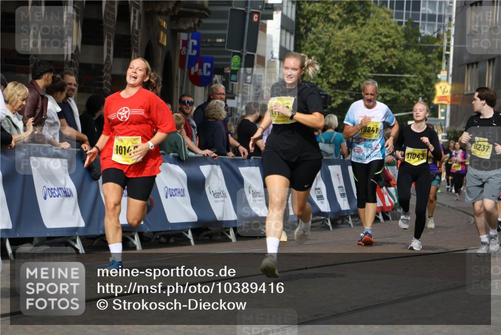 13.09.2026 - 21. swb-Marathon Bremen Strokosch-Dieckow http://msf.ph/oto/10389416 13.09.2026 11:11:00 Ziel 10247, 10422, 10461, 10462, 10768, 10911, 11047, 11283, 11298, 11300, 11309, 11327, 11465, 11513, 11583, 11736, 11846, 12183, 10313, 10419, 10527, 10611, 10644, 11062, 11141, 11483, 11679, 11691, 11745, 12396, 12401, 12507 meine-sportfotos.de