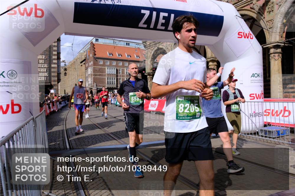 13.09.2026 - 21. swb-Marathon Bremen Tim E. http://msf.ph/oto/10389449 13.09.2026 13:31:58 Ziel 310, 1600, 3115, 3239, 3244, 3278, 3858, 3859, 3989, 4164, 4258, 4273, 4692, 4889, 4998, 5158, 5363, 5426, 5899, 6039, 6062, 6100, 6193, 6213, 6354, 6581, 6602, 6971, 7032, 7260, 7608, 7790, 7941, 7964, 8042, 8078, 8166, 8205, 8206, 8364, 8495, 8522, 9033, 9155, 9188, 9293, 9568, 9903, 9914, 13151, 13231 meine-sportfotos.de