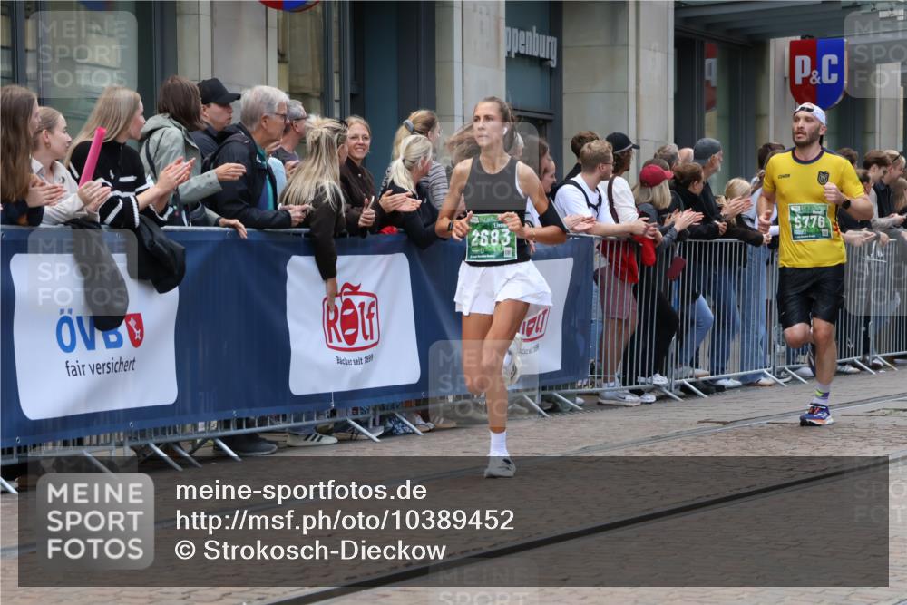 13.09.2026 - 21. swb-Marathon Bremen Strokosch-Dieckow http://msf.ph/oto/10389452 13.09.2026 13:00:07 Ziel 671, 912, 1136, 1550, 1754, 2141, 2683, 4904, 5776, 7015, 8689, 603, 735, 807, 1320, 1485, 1571, 1758, 1911, 1930, 7170, 8689, 8850, 9153 meine-sportfotos.de