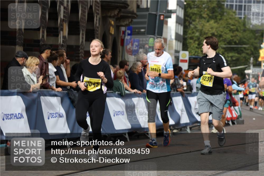 13.09.2026 - 21. swb-Marathon Bremen Strokosch-Dieckow http://msf.ph/oto/10389459 13.09.2026 11:11:03 Ziel 10148, 10461, 10462, 10547, 10768, 10911, 11047, 11283, 11298, 11300, 11309, 11327, 11335, 11465, 11513, 11583, 11736, 11756, 11846, 12183, 10313, 10419, 10611, 10644, 11062, 11141, 11231, 11458, 11679, 11745, 12148, 12396, 12507 meine-sportfotos.de