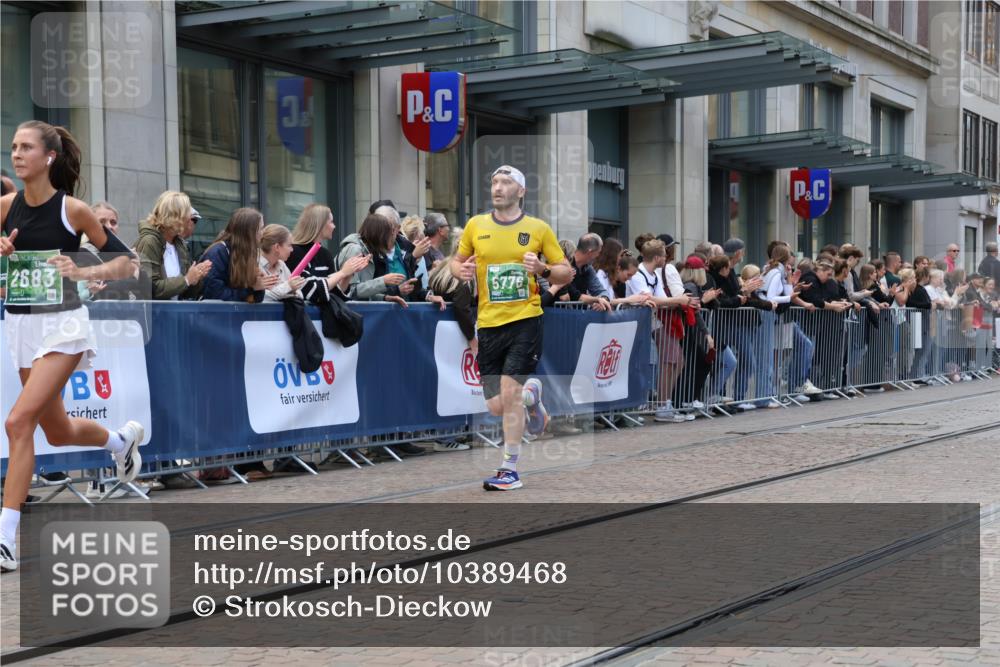 13.09.2026 - 21. swb-Marathon Bremen Strokosch-Dieckow http://msf.ph/oto/10389468 13.09.2026 13:00:08 Ziel 671, 912, 1136, 1550, 1754, 2141, 2683, 4904, 5776, 7015, 603, 735, 807, 1320, 1485, 1571, 1758, 1911, 1930, 7170, 8689, 8850, 9153 meine-sportfotos.de
