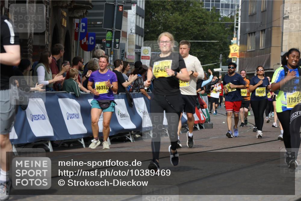 13.09.2026 - 21. swb-Marathon Bremen Strokosch-Dieckow http://msf.ph/oto/10389469 13.09.2026 11:11:07 Ziel 10148, 10163, 10461, 10462, 10547, 10792, 10911, 11043, 11047, 11309, 11327, 11335, 11465, 11513, 11583, 11736, 11756, 11846, 10419, 10611, 11062, 11231, 11458, 11679, 11745, 12126, 12148, 12396 meine-sportfotos.de