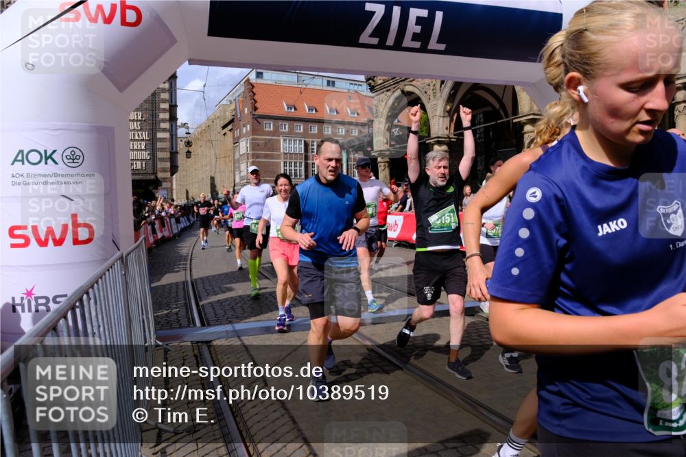 13.09.2026 - 21. swb-Marathon Bremen Tim E. http://msf.ph/oto/10389519 13.09.2026 13:32:07 Ziel 310, 578, 846, 3115, 3205, 3239, 3244, 3278, 3858, 3989, 4030, 4164, 4979, 4998, 5158, 5325, 5363, 5426, 5899, 6062, 6100, 6193, 6213, 6354, 6602, 7242, 7260, 7608, 7790, 7941, 7964, 8048, 8078, 8166, 8206, 8247, 8970, 9016, 9033, 9188, 9568, 9785, 9914, 13151, 13231 meine-sportfotos.de
