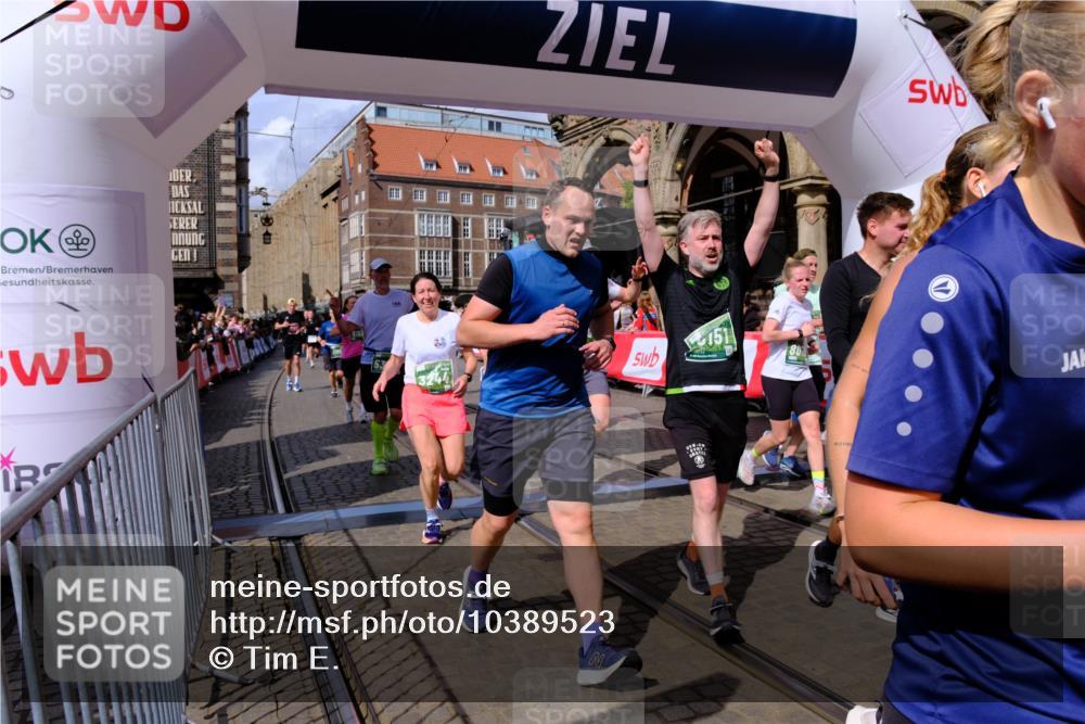13.09.2026 - 21. swb-Marathon Bremen Tim E. http://msf.ph/oto/10389523 13.09.2026 13:32:07 Ziel 310, 578, 846, 3115, 3205, 3239, 3244, 3278, 3858, 3989, 4030, 4164, 4979, 4998, 5158, 5325, 5363, 5426, 5899, 6062, 6100, 6193, 6213, 6354, 6602, 7242, 7260, 7608, 7790, 7941, 7964, 8048, 8078, 8166, 8206, 8247, 8970, 9016, 9033, 9188, 9568, 9785, 9914, 13151, 13231 meine-sportfotos.de