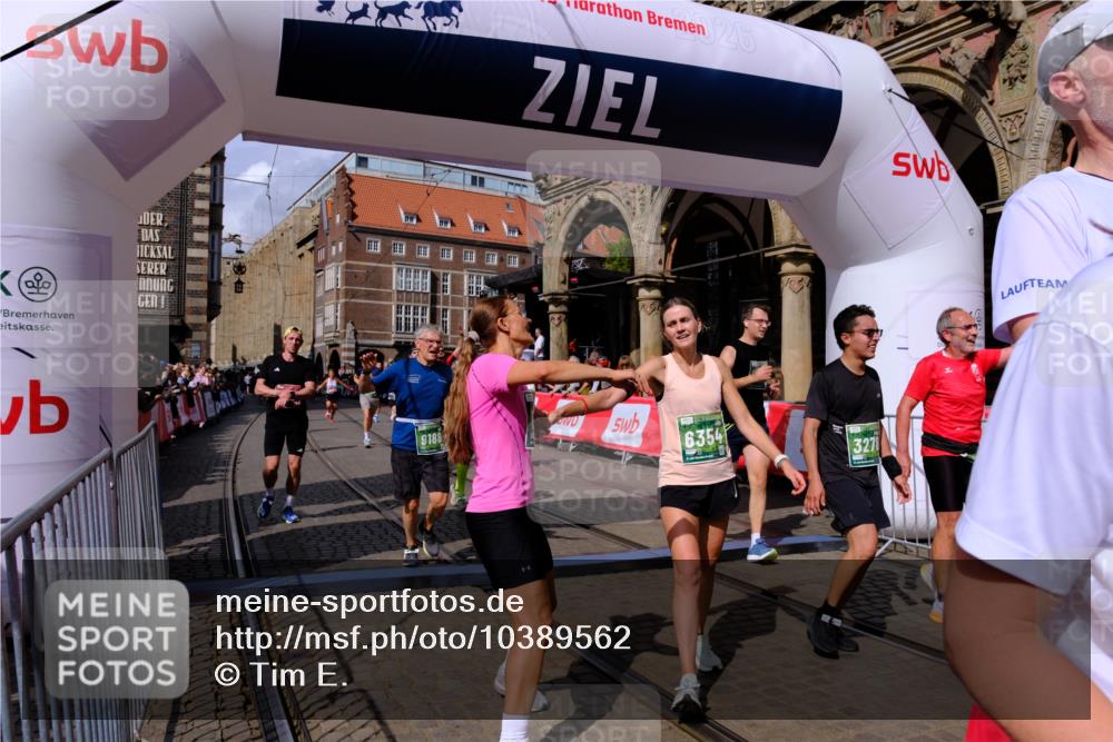 13.09.2026 - 21. swb-Marathon Bremen Tim E. http://msf.ph/oto/10389562 13.09.2026 13:32:10 Ziel 578, 846, 2934, 3115, 3205, 3239, 3244, 3278, 3946, 3989, 4030, 4164, 4979, 4998, 5158, 5325, 5363, 5899, 6062, 6100, 6116, 6193, 6213, 6354, 6602, 7242, 7260, 7526, 7790, 7964, 8048, 8078, 8166, 8206, 8247, 8610, 8970, 9016, 9033, 9188, 9568, 9640, 9785, 9914, 13151, 13231 meine-sportfotos.de