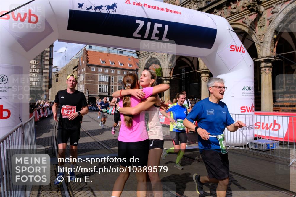 13.09.2026 - 21. swb-Marathon Bremen Tim E. http://msf.ph/oto/10389579 13.09.2026 13:32:11 Ziel 578, 846, 2934, 3115, 3205, 3239, 3244, 3278, 3946, 3989, 4030, 4979, 4998, 5158, 5325, 5363, 5899, 6100, 6116, 6193, 6213, 6354, 6602, 7242, 7260, 7526, 7790, 7964, 8048, 8078, 8166, 8206, 8247, 8610, 8970, 9016, 9033, 9188, 9568, 9640, 9785, 9914, 13151, 13231 meine-sportfotos.de