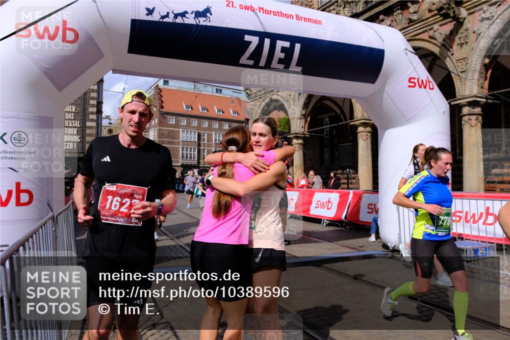 13.09.2026 - 21. swb-Marathon Bremen Tim E. http://msf.ph/oto/10389596 13.09.2026 13:32:12 Ziel 578, 846, 2934, 3115, 3205, 3239, 3244, 3278, 3946, 3989, 4030, 4797, 4979, 4998, 5158, 5325, 5363, 5899, 6116, 6213, 6354, 7242, 7260, 7526, 7790, 7964, 8048, 8078, 8166, 8247, 8610, 8970, 9016, 9033, 9188, 9640, 9785, 9914, 13151, 13231 meine-sportfotos.de