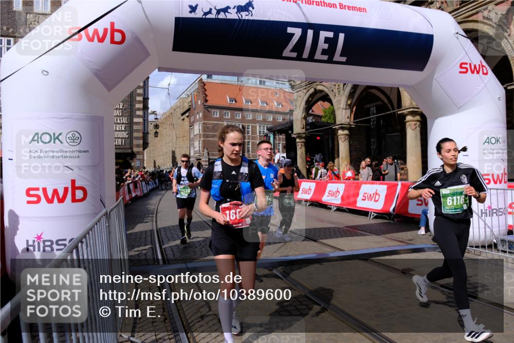 13.09.2026 - 21. swb-Marathon Bremen Tim E. http://msf.ph/oto/10389600 13.09.2026 13:32:22 Ziel 2310, 2934, 3946, 4566, 4797, 4979, 5628, 6116, 6475, 7182, 7526, 7818, 8048, 8247, 8610, 8970, 9394, 9640, 13182 meine-sportfotos.de