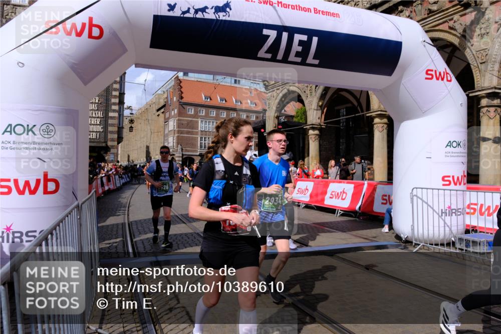 13.09.2026 - 21. swb-Marathon Bremen Tim E. http://msf.ph/oto/10389610 13.09.2026 13:32:23 Ziel 2310, 2934, 3946, 4566, 4797, 4979, 5628, 6116, 6258, 6475, 6875, 7182, 7526, 7818, 8048, 8610, 8970, 9394, 9640, 13182 meine-sportfotos.de