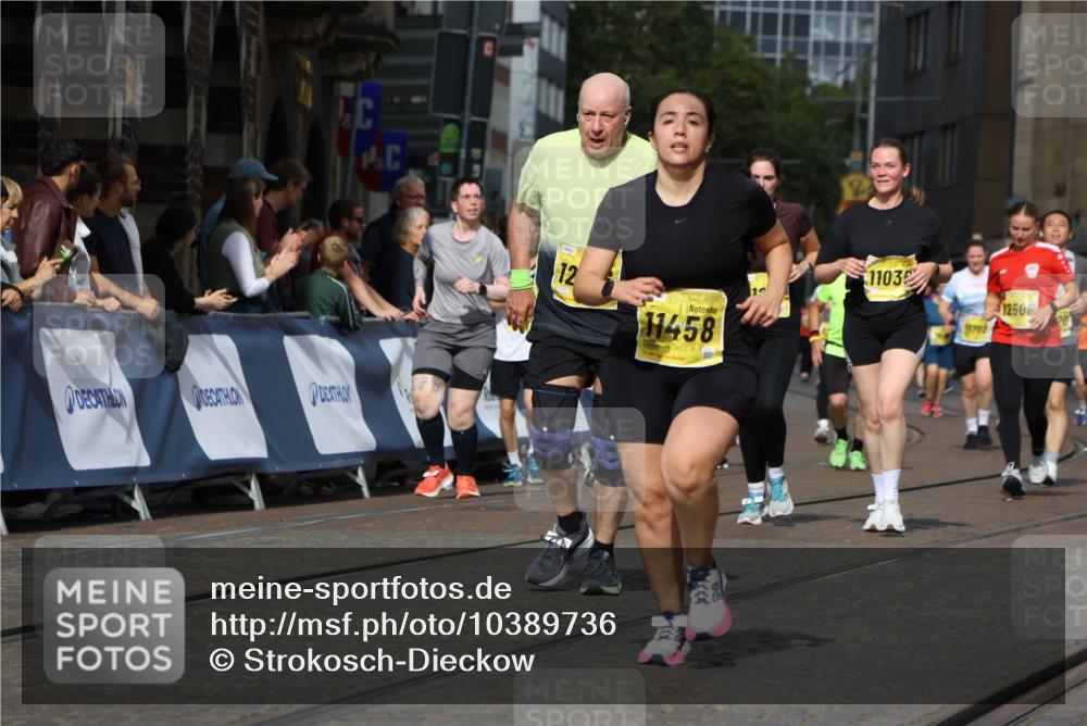 13.09.2026 - 21. swb-Marathon Bremen Strokosch-Dieckow http://msf.ph/oto/10389736 13.09.2026 11:11:28 Ziel 10313, 10419, 10527, 10611, 10644, 10653, 10841, 11062, 11141, 11231, 11237, 11483, 11679, 11691, 11745, 11993, 12148, 12396, 12401, 12507, 10155, 10510, 10511, 10546, 10552, 10616, 10977, 11239, 11289, 11533, 11702, 11927, 12082, 12220, 12286, 12311, 12336, 12553 meine-sportfotos.de
