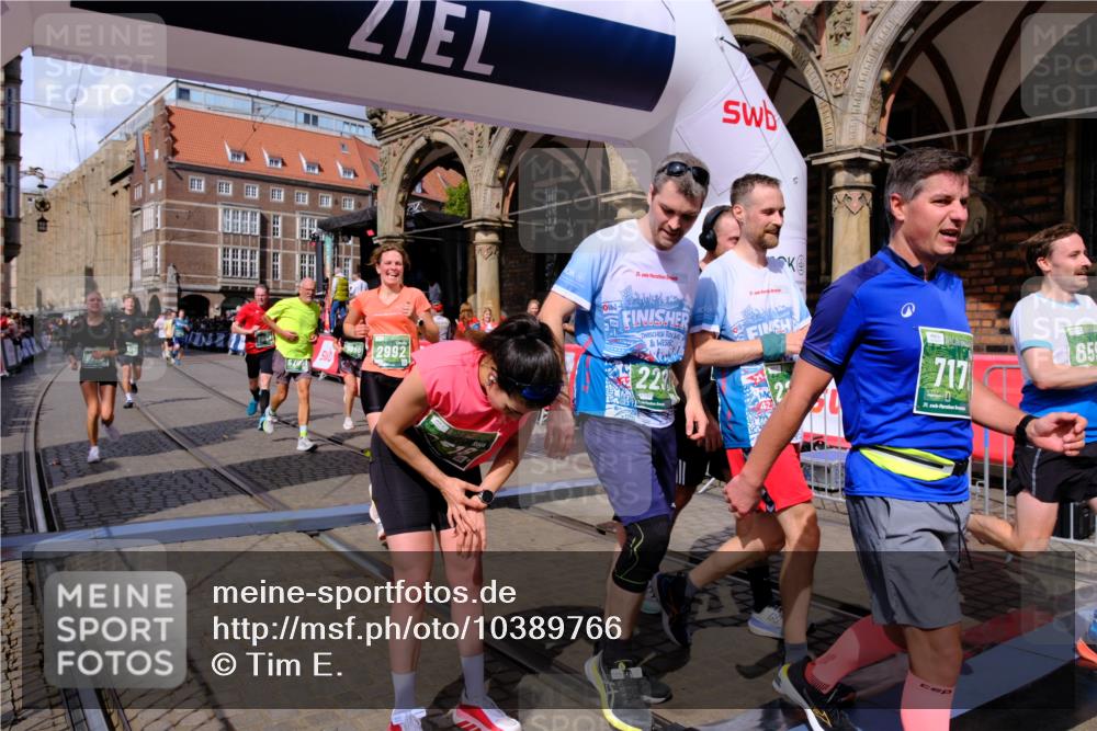 13.09.2026 - 21. swb-Marathon Bremen Tim E. http://msf.ph/oto/10389766 13.09.2026 13:32:53 Ziel 1437, 1687, 2292, 2293, 2611, 2992, 3354, 3429, 3878, 3895, 4263, 4323, 4380, 4862, 5281, 5398, 5657, 6518, 6583, 6593, 6718, 6760, 7016, 7173, 7466, 7758, 7990, 8344, 8957, 9040, 9151, 9175, 13208 meine-sportfotos.de