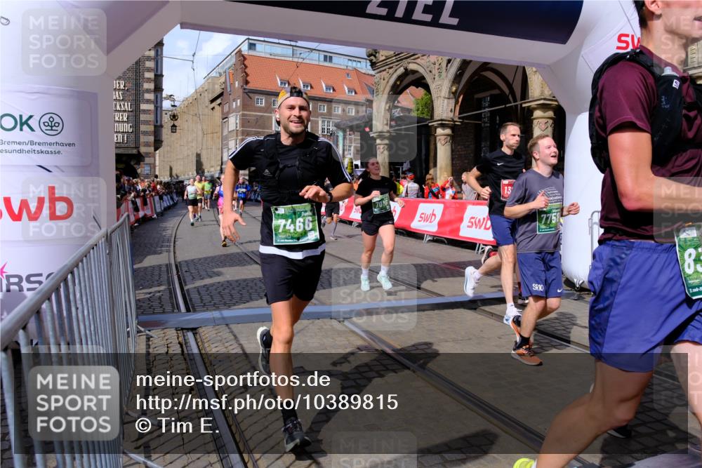 13.09.2026 - 21. swb-Marathon Bremen Tim E. http://msf.ph/oto/10389815 13.09.2026 13:33:04 Ziel 891, 1437, 2611, 2638, 3354, 3895, 3902, 4233, 4323, 4862, 5009, 5398, 5581, 5657, 6018, 6583, 6718, 6786, 7016, 7466, 7758, 8344, 8367, 8506, 10048, 13164, 13232, 13234, 13247 meine-sportfotos.de