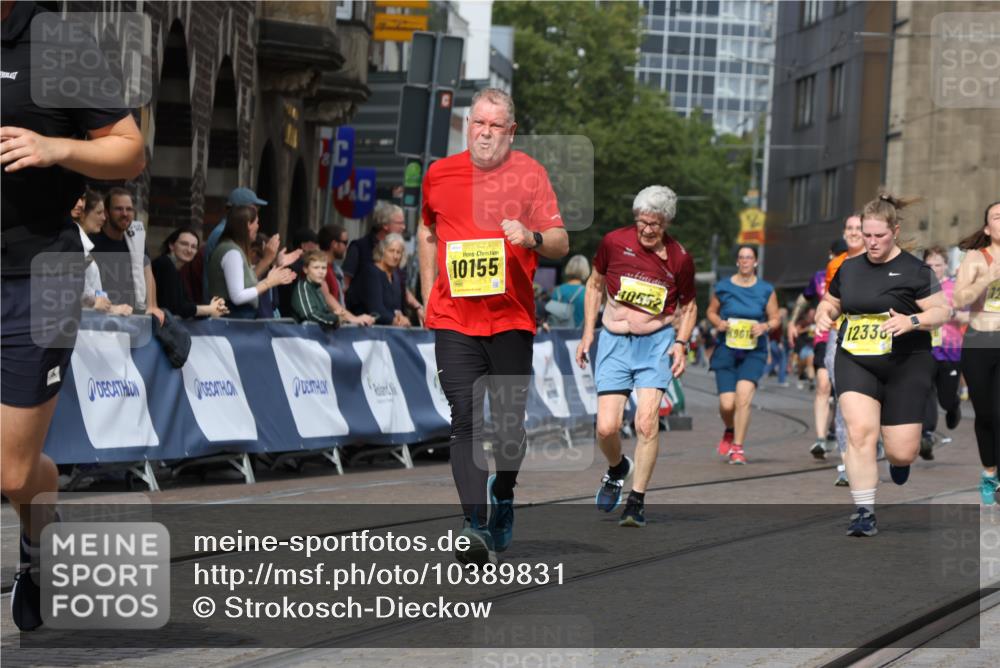 13.09.2026 - 21. swb-Marathon Bremen Strokosch-Dieckow http://msf.ph/oto/10389831 13.09.2026 11:11:41 Ziel 10419, 10546, 10611, 11036, 11216, 11231, 11289, 11458, 11702, 11745, 11870, 12126, 12148, 12220, 12396, 12464, 12508, 10582, 10616 meine-sportfotos.de