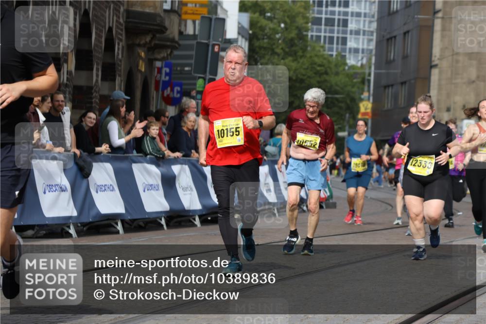 13.09.2026 - 21. swb-Marathon Bremen Strokosch-Dieckow http://msf.ph/oto/10389836 13.09.2026 11:11:42 Ziel 10419, 10546, 10611, 11036, 11216, 11231, 11289, 11458, 11702, 11745, 11870, 12126, 12148, 12220, 12311, 12396, 12464, 12508, 10582, 10616 meine-sportfotos.de