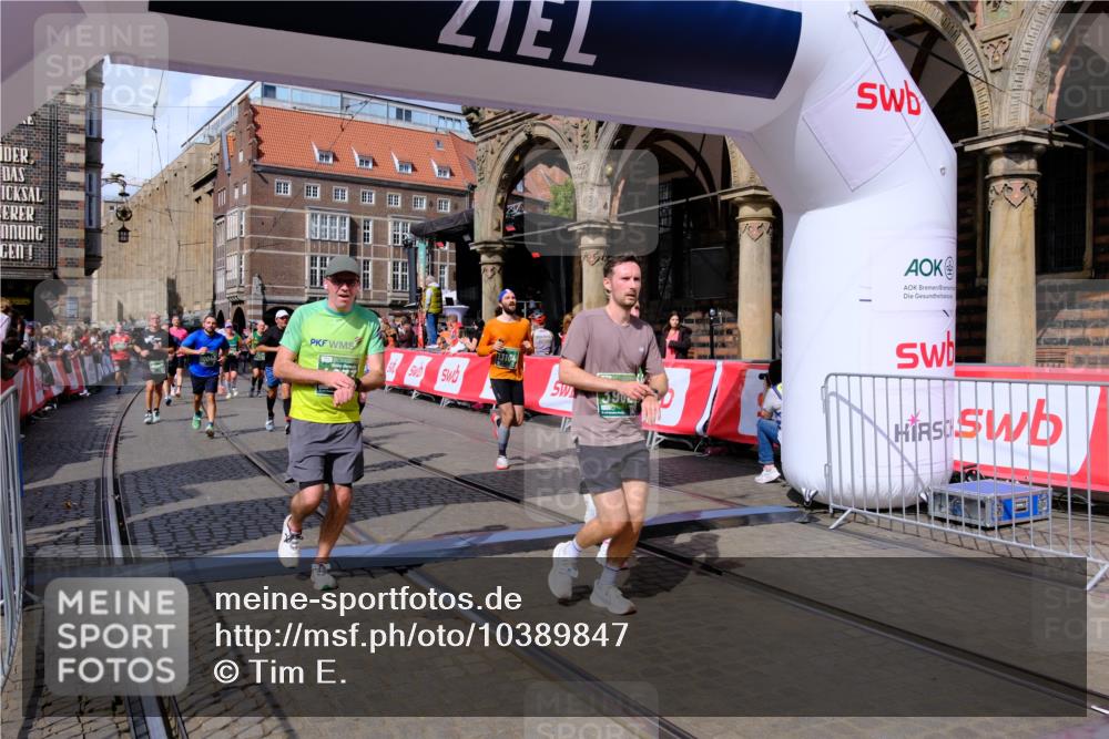 13.09.2026 - 21. swb-Marathon Bremen Tim E. http://msf.ph/oto/10389847 13.09.2026 13:33:13 Ziel 891, 1532, 2638, 3167, 3404, 3773, 3902, 4194, 4233, 4659, 5009, 5090, 5410, 5581, 5657, 5706, 5749, 5981, 6018, 6786, 6941, 7756, 8367, 8506, 9292, 9406, 9745, 9829, 10048, 13019, 13039, 13092, 13093, 13146, 13164, 13232, 13234, 13247 meine-sportfotos.de