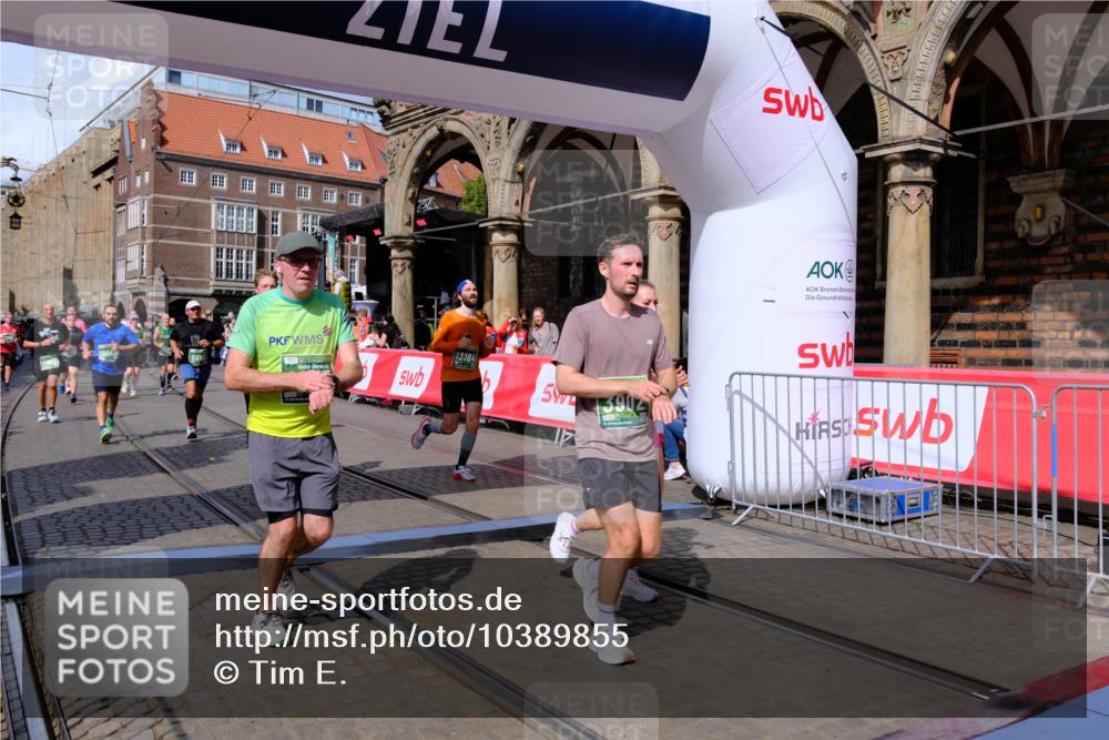 13.09.2026 - 21. swb-Marathon Bremen Tim E. http://msf.ph/oto/10389855 13.09.2026 13:33:14 Ziel 891, 1532, 2440, 2638, 2959, 3167, 3404, 3710, 3773, 3902, 4194, 4233, 4659, 5009, 5090, 5410, 5581, 5706, 5749, 5981, 6018, 6786, 6941, 7756, 7788, 8367, 8506, 9292, 9406, 9745, 9829, 10048, 13019, 13039, 13092, 13093, 13146, 13164, 13232, 13234, 13247 meine-sportfotos.de