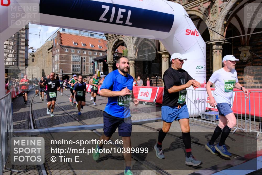 13.09.2026 - 21. swb-Marathon Bremen Tim E. http://msf.ph/oto/10389899 13.09.2026 13:33:17 Ziel 891, 1532, 2440, 2638, 2959, 3167, 3404, 3710, 3773, 3902, 4194, 4233, 4659, 5090, 5395, 5410, 5706, 5749, 5981, 6018, 6786, 6941, 7756, 7788, 8061, 9269, 9292, 9406, 9745, 9829, 10048, 13019, 13028, 13039, 13092, 13093, 13146, 13164, 13232, 13234, 13247 meine-sportfotos.de