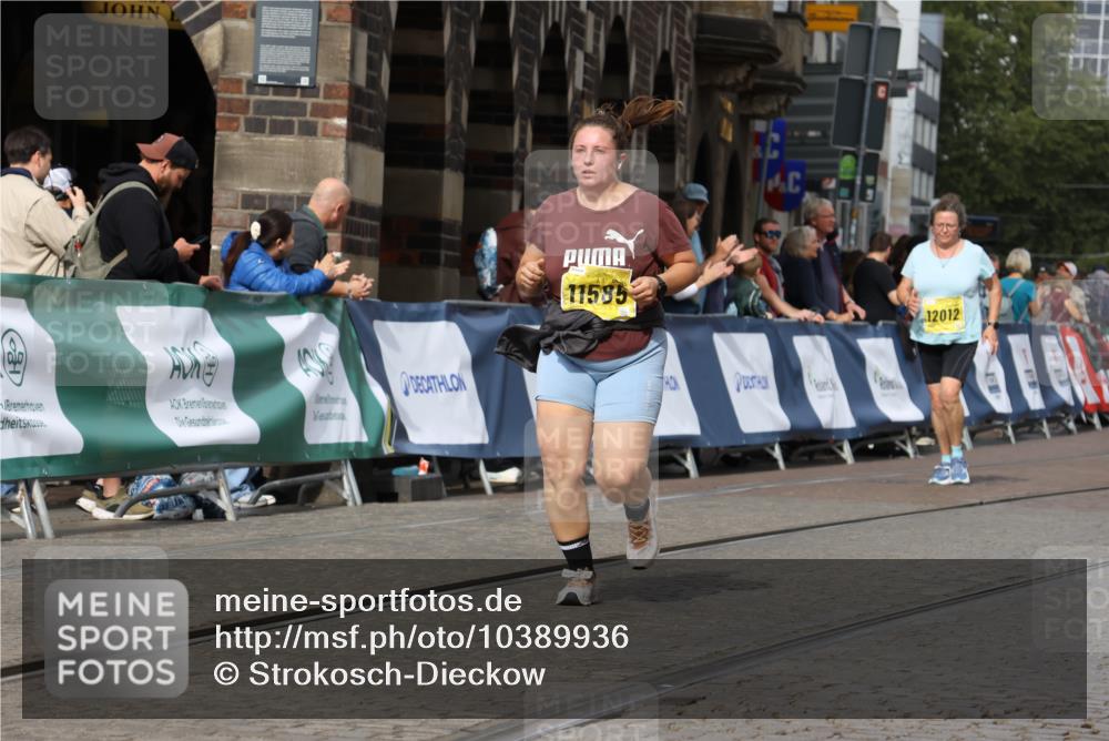 13.09.2026 - 21. swb-Marathon Bremen Strokosch-Dieckow http://msf.ph/oto/10389936 13.09.2026 11:12:11 Ziel 10490, 10582, 10616, 10213, 10406, 10414, 11052, 11633, 11716, 12327 meine-sportfotos.de