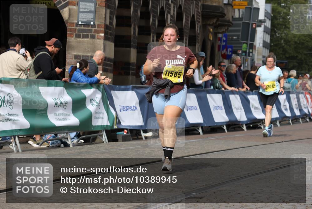 13.09.2026 - 21. swb-Marathon Bremen Strokosch-Dieckow http://msf.ph/oto/10389945 13.09.2026 11:12:11 Ziel 10490, 10582, 10616, 10213, 10406, 10414, 11052, 11633, 11716, 12327 meine-sportfotos.de