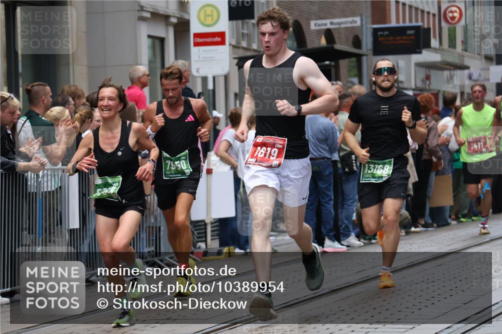 13.09.2026 - 21. swb-Marathon Bremen Strokosch-Dieckow http://msf.ph/oto/10389954 13.09.2026 13:01:22 Ziel 1614, 4118, 4696, 5369, 7950, 9137, 13063, 13168, 1411, 1619, 3019, 4328, 5663, 5996 meine-sportfotos.de