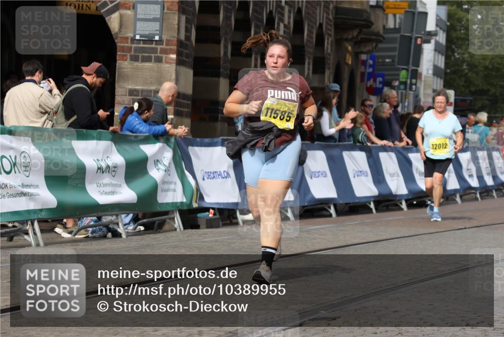 13.09.2026 - 21. swb-Marathon Bremen Strokosch-Dieckow http://msf.ph/oto/10389955 13.09.2026 11:12:11 Ziel 10490, 10582, 10616, 10213, 10406, 10414, 11052, 11633, 11716, 12327 meine-sportfotos.de