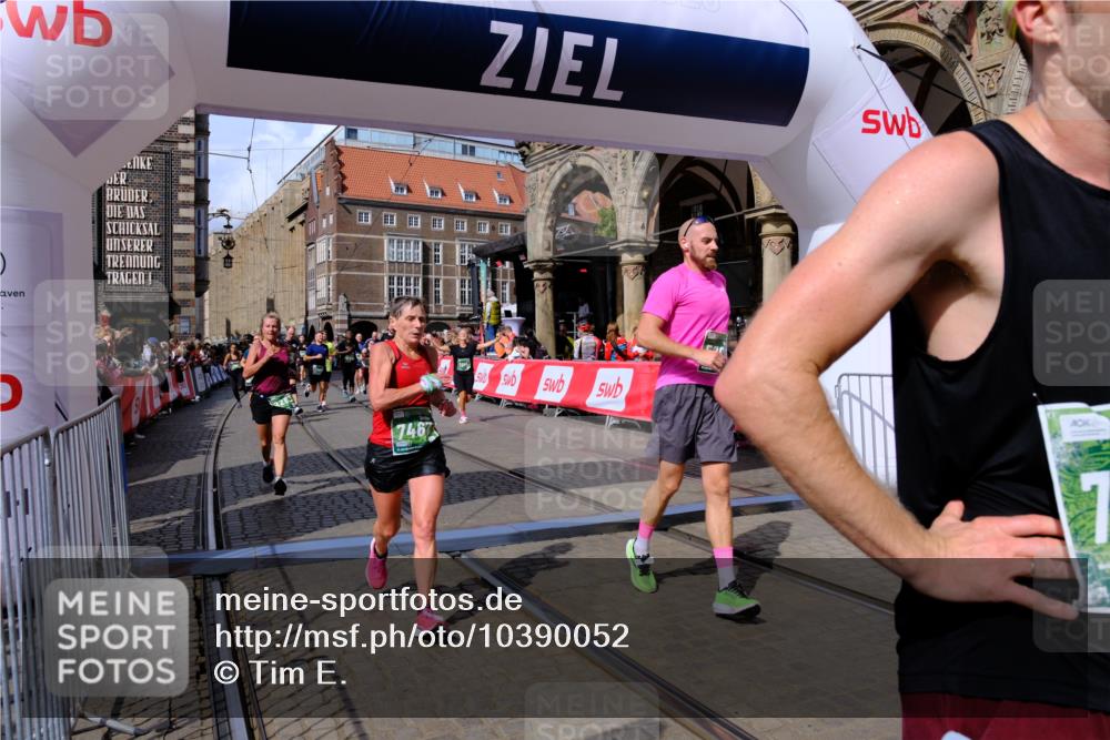 13.09.2026 - 21. swb-Marathon Bremen Tim E. http://msf.ph/oto/10390052 13.09.2026 13:33:37 Ziel 831, 1124, 2283, 2393, 2818, 2980, 4052, 4219, 4243, 4260, 4408, 4492, 4536, 4543, 4565, 5040, 5191, 5324, 5560, 5660, 5726, 5790, 5861, 5862, 5914, 6421, 6597, 6614, 6777, 6915, 6997, 7145, 7421, 7467, 7789, 7830, 8061, 8177, 8501, 8599, 8602, 9206, 9616, 9856, 13028, 13084, 13101 meine-sportfotos.de