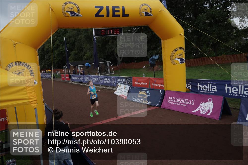 13.09.2026 - Airport Race Dennis Weichert http://msf.ph/oto/10390053 13.09.2026 10:18:09 Ziel  meine-sportfotos.de