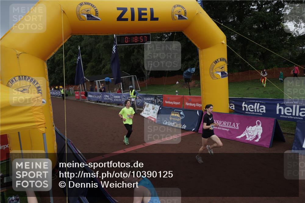 13.09.2026 - Airport Race Dennis Weichert http://msf.ph/oto/10390125 13.09.2026 10:19:31 Ziel 4175, 5120, 5205, 5257, 5451 meine-sportfotos.de
