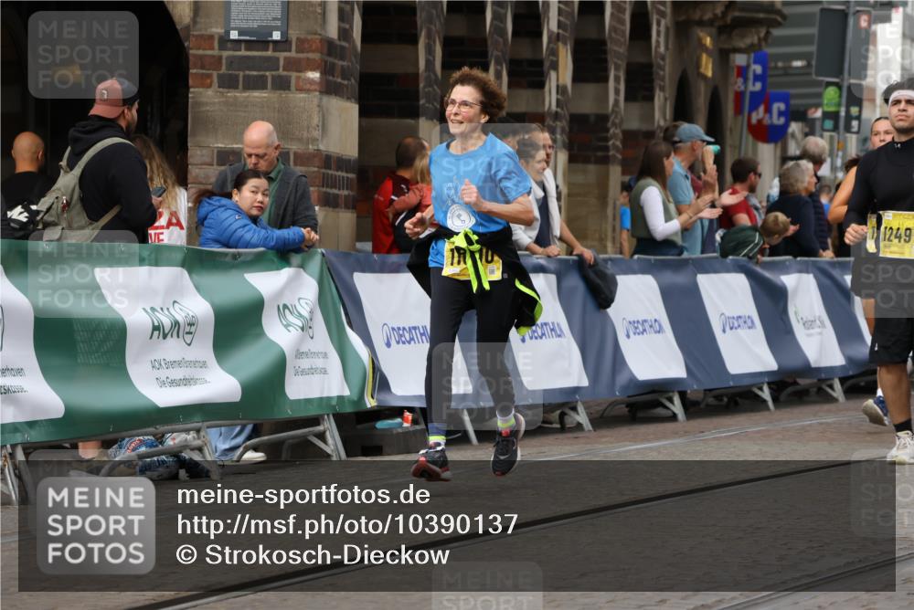 13.09.2026 - 21. swb-Marathon Bremen Strokosch-Dieckow http://msf.ph/oto/10390137 13.09.2026 11:12:41 Ziel 10213, 10406, 10414, 10909, 11052, 11633, 11716, 12327, 10483, 11671, 11832, 12423 meine-sportfotos.de