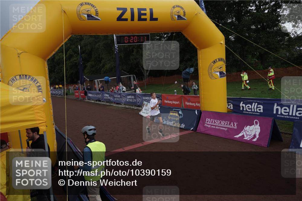 13.09.2026 - Airport Race Dennis Weichert http://msf.ph/oto/10390159 13.09.2026 10:20:44 Ziel 4119 meine-sportfotos.de