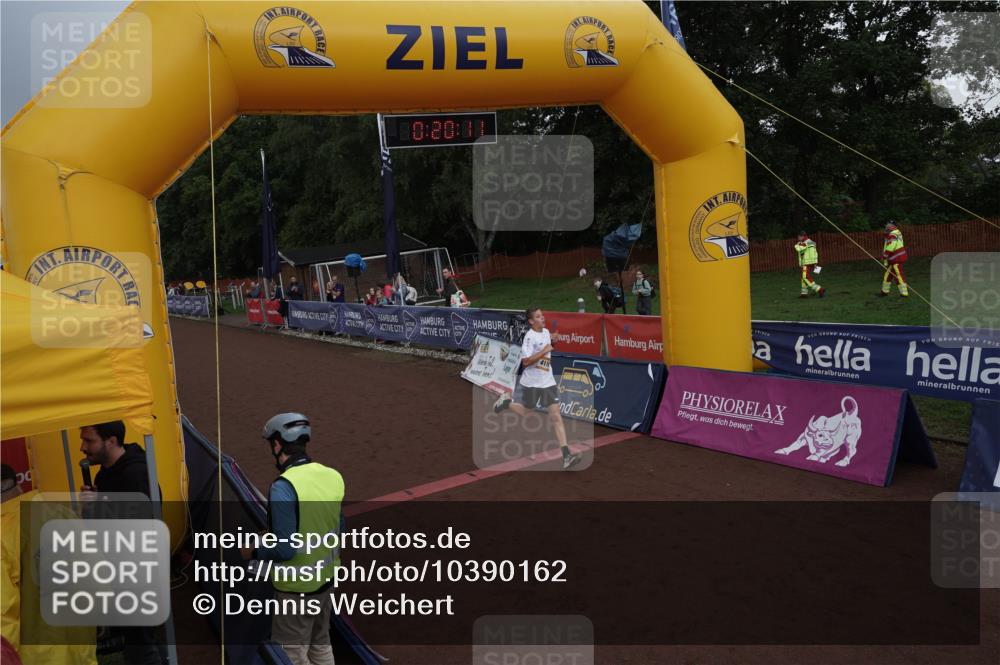 13.09.2026 - Airport Race Dennis Weichert http://msf.ph/oto/10390162 13.09.2026 10:20:44 Ziel 4119 meine-sportfotos.de