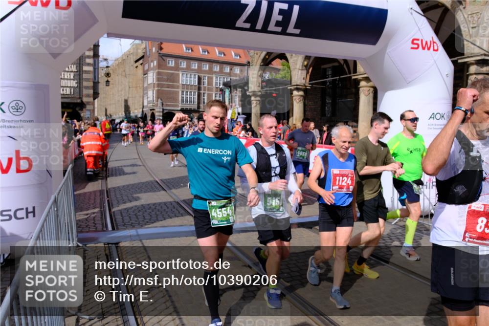 13.09.2026 - 21. swb-Marathon Bremen Tim E. http://msf.ph/oto/10390206 13.09.2026 13:34:10 Ziel 1656, 2405, 2727, 3389, 3522, 3761, 3790, 4490, 4554, 4613, 4658, 4874, 5063, 5156, 5341, 5513, 5563, 5587, 6151, 6508, 6509, 6623, 6808, 7047, 7126, 7303, 7354, 7431, 7832, 8025, 8512, 8641, 8910, 9068, 9128, 9342, 9344 meine-sportfotos.de