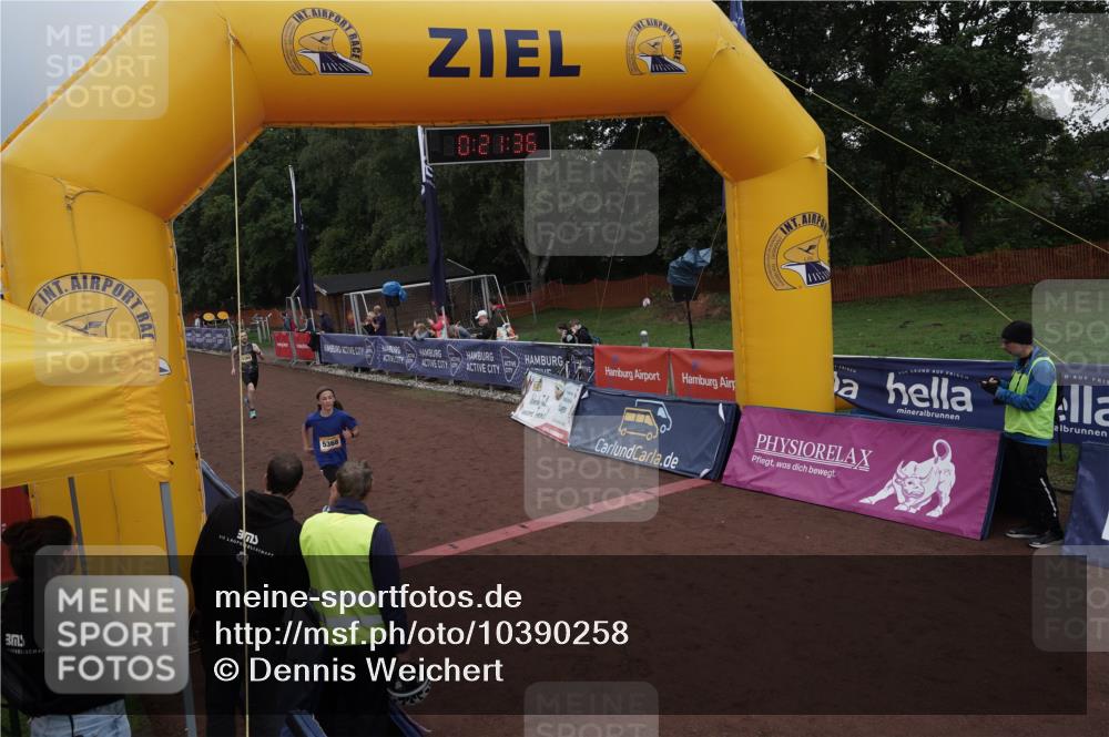 13.09.2026 - Airport Race Dennis Weichert http://msf.ph/oto/10390258 13.09.2026 10:22:10 Ziel 5144, 5368, 5380 meine-sportfotos.de