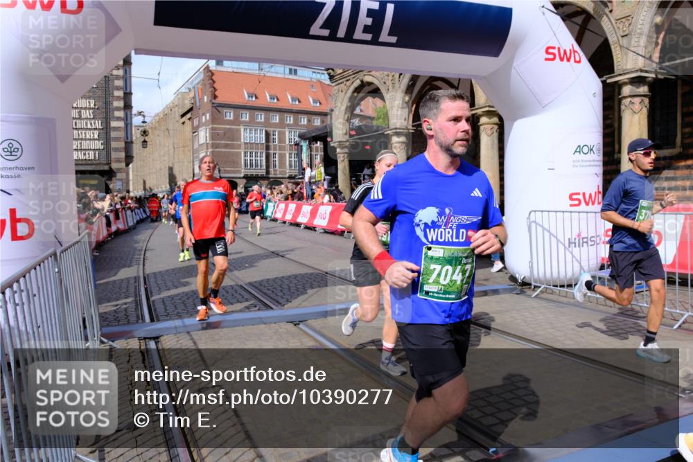 13.09.2026 - 21. swb-Marathon Bremen Tim E. http://msf.ph/oto/10390277 13.09.2026 13:34:24 Ziel 1364, 1656, 2355, 2464, 3162, 3389, 3522, 3632, 3790, 3984, 4613, 5265, 5341, 5489, 5563, 5768, 6090, 6151, 6350, 6405, 6509, 6623, 7047, 7113, 7303, 7431, 7897, 7988, 8025, 8641, 8870, 8910, 9100, 9905, 10058, 13118 meine-sportfotos.de