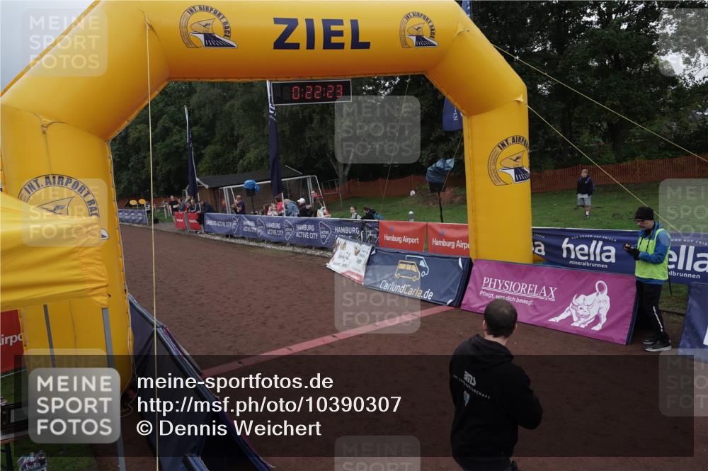 13.09.2026 - Airport Race Dennis Weichert http://msf.ph/oto/10390307 13.09.2026 10:22:56 Ziel 5391 meine-sportfotos.de