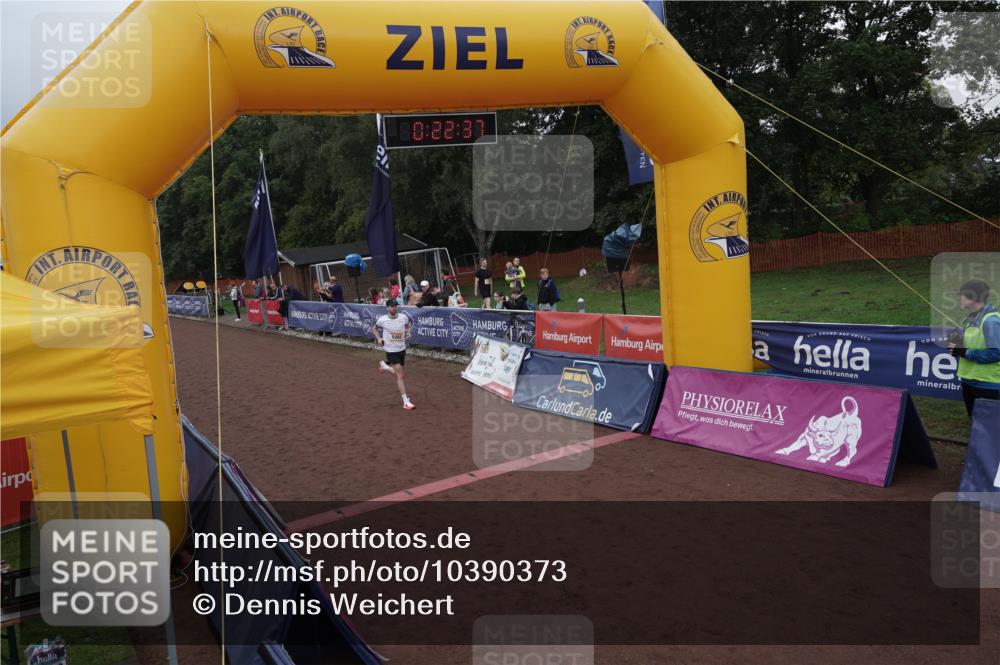 13.09.2026 - Airport Race Dennis Weichert http://msf.ph/oto/10390373 13.09.2026 10:23:11 Ziel 5128, 5282, 5286 meine-sportfotos.de