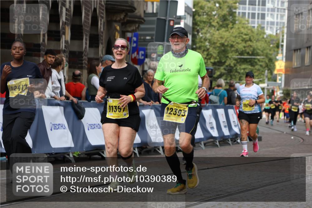 13.09.2026 - 21. swb-Marathon Bremen Strokosch-Dieckow http://msf.ph/oto/10390389 13.09.2026 11:13:13 Ziel 10483, 10893, 11606, 11627, 11671, 11832, 12050, 12060, 12423, 11392, 11670, 12460, 12521 meine-sportfotos.de