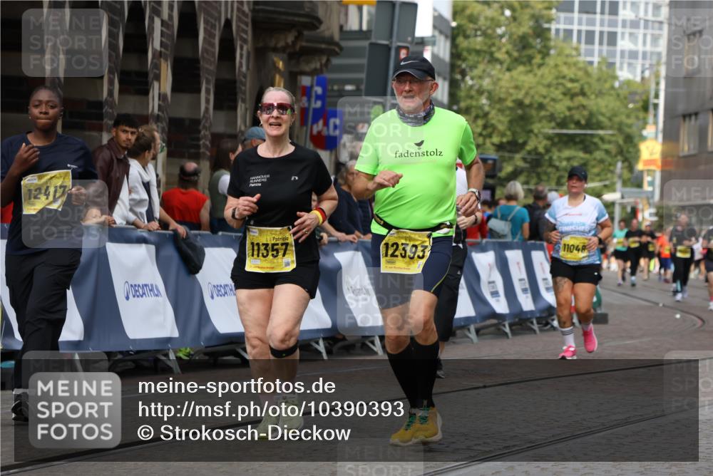 13.09.2026 - 21. swb-Marathon Bremen Strokosch-Dieckow http://msf.ph/oto/10390393 13.09.2026 11:13:13 Ziel 10483, 10893, 11606, 11627, 11671, 11832, 12050, 12060, 12423, 11392, 11670, 12460, 12521 meine-sportfotos.de