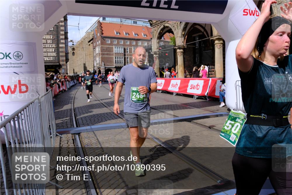 13.09.2026 - 21. swb-Marathon Bremen Tim E. http://msf.ph/oto/10390395 13.09.2026 13:34:35 Ziel 682, 911, 1307, 1364, 2355, 2464, 3068, 3162, 3214, 3632, 3636, 3984, 4112, 5147, 5265, 5489, 5566, 5768, 5852, 6090, 6255, 6350, 6405, 7113, 7696, 7746, 7897, 7988, 8870, 9094, 9100, 9402, 9453, 9802, 9905, 10058, 13112, 13118 meine-sportfotos.de