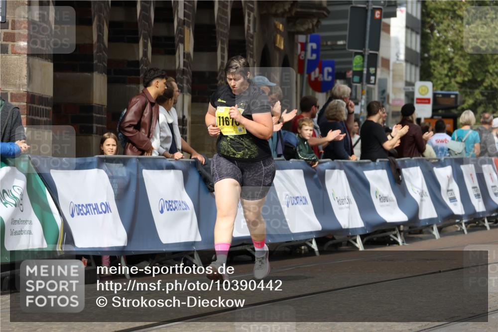13.09.2026 - 21. swb-Marathon Bremen Strokosch-Dieckow http://msf.ph/oto/10390442 13.09.2026 11:13:30 Ziel 10804, 10893, 11048, 11357, 11627, 12060, 12393, 12418, 10545, 10766, 10889, 11084, 11954, 11999, 12010, 12280 meine-sportfotos.de