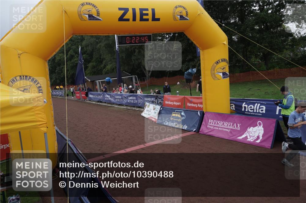 13.09.2026 - Airport Race Dennis Weichert http://msf.ph/oto/10390488 13.09.2026 10:23:18 Ziel 5128, 5282 meine-sportfotos.de